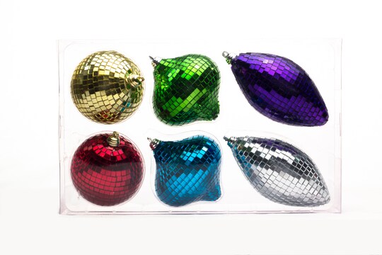 WinterlandInc; 6 Pack Gold, Silver, Red, Blue, Green and Purple Mirrored Ornament Set; Category:Shatterproof Ornaments; Image:1